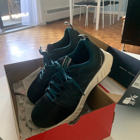 Steel Toe Shoes - Picture 5 of 6